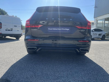 Photo 4 du bon plan VOLVO V60 B3 163ch R-Design Geartronic 8 occasion à 24900 €