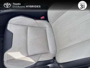 Photo 11 du bon plan TOYOTA C-HR 184h Collection 2WD E-CVT MC19 occasion à 19990 €