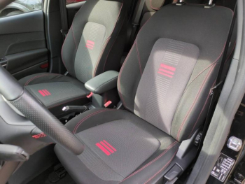 Photo 15 du bon plan FORD Fiesta 1.0 Flexifuel 95ch ST-Line 5p occasion à 15900 €