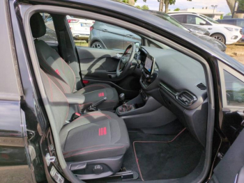 Photo 16 du bon plan FORD Fiesta 1.0 Flexifuel 95ch ST-Line 5p occasion à 15900 €