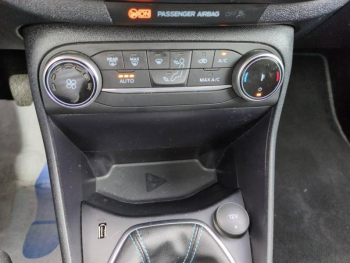 Photo 10 du bon plan FORD Fiesta 1.0 Flexifuel 95ch Active X 5p occasion à 15490 €