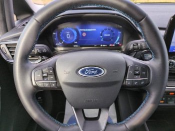 Photo 12 du bon plan FORD Fiesta 1.0 Flexifuel 95ch Active X 5p occasion à 15490 €