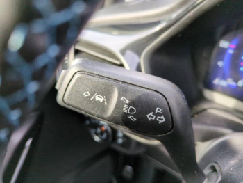 Photo 13 du bon plan FORD Fiesta 1.0 Flexifuel 95ch Active X 5p occasion à 15490 €