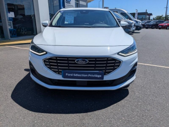 Photo 9 du bon plan FORD Focus 1.0 Flexifuel mHEV 125ch Titanium Style occasion à 15490 €