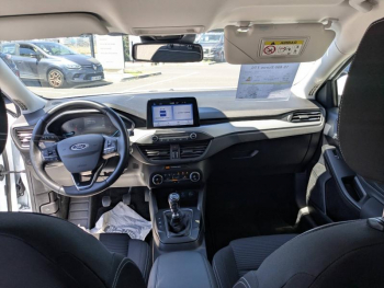 Photo 29 du bon plan FORD Focus 1.0 Flexifuel mHEV 125ch Titanium Style occasion à 15490 €