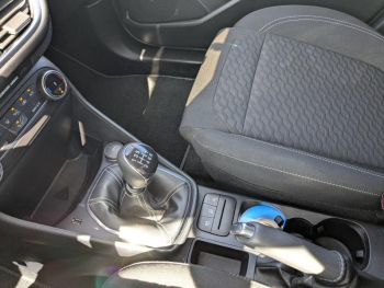 Photo 15 du bon plan FORD Fiesta 1.0 Flexifuel 95ch Titanium Business 5p occasion à 17990 €