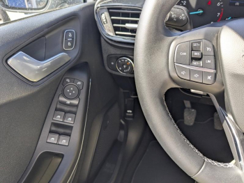 Photo 16 du bon plan FORD Fiesta 1.0 Flexifuel 95ch Titanium Business 5p occasion à 17990 €