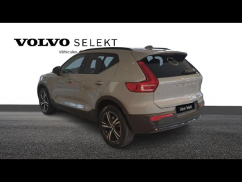 Photo 3 du bon plan VOLVO XC40 B3 163ch Plus DCT 7 occasion à 38990 €