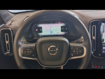 Photo 9 du bon plan VOLVO XC40 B3 163ch Plus DCT 7 occasion à 38990 €