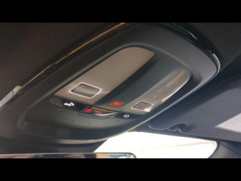 Photo 23 du bon plan VOLVO XC40 B3 163ch Plus DCT 7 occasion à 38990 €