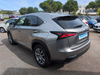 Photo 3 du bon plan LEXUS NX 200t 4WD Luxe occasion à 18990 €