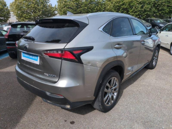 Photo 4 du bon plan LEXUS NX 200t 4WD Luxe occasion à 18990 €