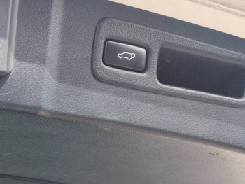 Photo 20 du bon plan LEXUS NX 200t 4WD Luxe occasion à 18990 €