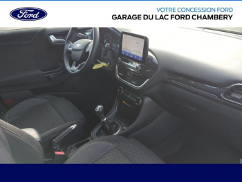 Photo 22 du bon plan FORD Puma 1.0 Flexifuel 125ch S&S mHEV Titanium occasion à 16990 €