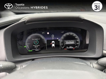 Photo 14 du bon plan TOYOTA C-HR 2.0 Hybride 200ch Design NG23 occasion à 28490 €