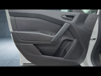 Photo 18 du bon plan NISSAN TOWNSTAR L1 EV 45 kWh Acenta chargeur 22 kW occasion à 20990 €
