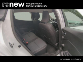 Photo 12 du bon plan RENAULT Clio 1.6 E-Tech hybride 145ch Equilibre occasion à 14499 €