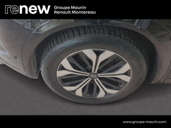 Photo 8 du bon plan RENAULT Austral 1.2 E-Tech full hybrid 200ch Techno occasion à 28900 €