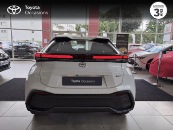 Photo 4 du bon plan TOYOTA C-HR 1.8 Hybride 140ch Dynamic occasion à 26390 €