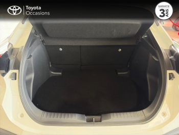 Photo 10 du bon plan TOYOTA C-HR 1.8 Hybride 140ch Dynamic occasion à 26390 €