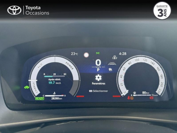 Photo 14 du bon plan TOYOTA C-HR 1.8 Hybride 140ch Dynamic occasion à 26390 €
