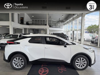 Photo 17 du bon plan TOYOTA C-HR 1.8 Hybride 140ch Dynamic occasion à 26390 €