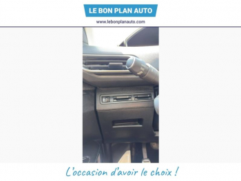 Photo 19 du bon plan PEUGEOT 3008 Business R 1.6 BlueHDi 120ch Active S&S Basse Consommation occasion à 13490 €