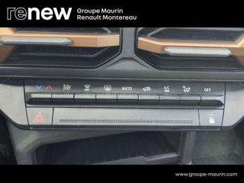 Photo 22 du bon plan DACIA Duster 1.6 hybrid 140ch Extreme occasion à 24490 €
