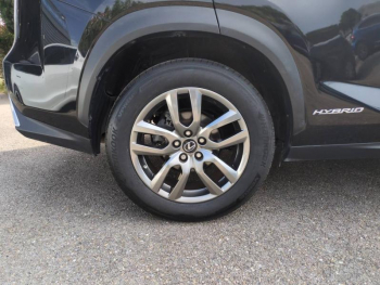 Photo 11 du bon plan LEXUS NX 300h 4WD Executive occasion à 25990 €