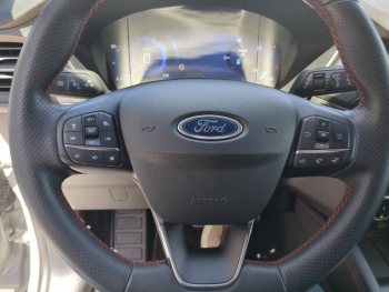 Photo 21 du bon plan FORD Kuga 2.5 Duratec 190ch FHEV E85 Graphite Tech Edition BVA occasion à 28990 €