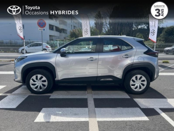 Photo 26 du bon plan TOYOTA Yaris 116h Dynamic Business 5p + Programme Beyond Zero Academy MY22 occasion à 20390 €