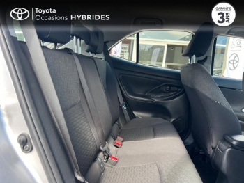 Photo 32 du bon plan TOYOTA Yaris 116h Dynamic Business 5p + Programme Beyond Zero Academy MY22 occasion à 20390 €