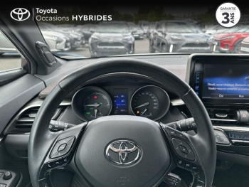 Photo 13 du bon plan TOYOTA C-HR 122h Graphic 2WD E-CVT occasion à 17990 €