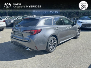 Photo 17 du bon plan TOYOTA Corolla Touring Spt 1.8 140ch Design MY25 occasion à 28490 €