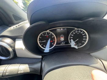 Photo 15 du bon plan NISSAN Micra 1.0 IG-T 92ch Kiiro 2021.5 occasion à 13490 €
