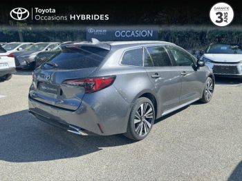 Photo 17 du bon plan TOYOTA Corolla Touring Spt 1.8 140ch Design MY25 occasion à 28390 €