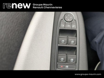 Photo 14 du bon plan RENAULT Clio 1.6 E-Tech 145ch full hybrid Evolution occasion à 16990 €