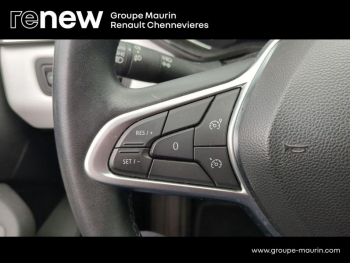 Photo 16 du bon plan RENAULT Clio 1.6 E-Tech 145ch full hybrid Evolution occasion à 16990 €
