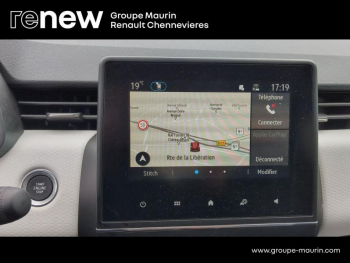 Photo 22 du bon plan RENAULT Clio 1.6 E-Tech 145ch full hybrid Evolution occasion à 16990 €