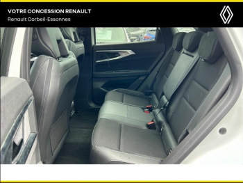 Photo 9 du bon plan RENAULT Austral 1.2 E-Tech full hybrid 200ch Techno esprit Alpine occasion à 27990 €