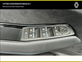 Photo 13 du bon plan RENAULT Austral 1.2 E-Tech full hybrid 200ch Techno esprit Alpine occasion à 27990 €