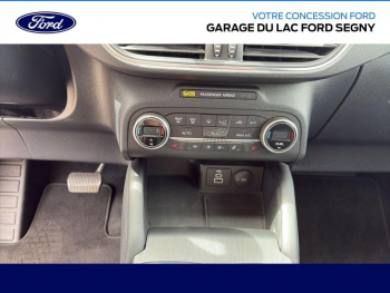 Photo 19 du bon plan FORD Kuga 2.5 Duratec 190ch FHEV E85 Titanium BVA occasion à 21890 €