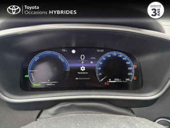 Photo 14 du bon plan TOYOTA Corolla Touring Spt 1.8 140ch Design MY25 occasion à 27990 €
