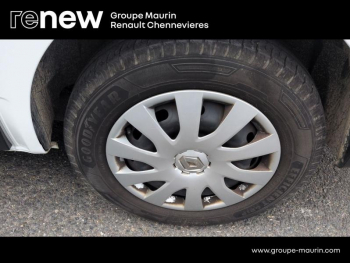 Photo 11 du bon plan RENAULT Trafic Fg VUL L1H1 1000 2.0 dCi 120ch Confort E6 occasion à 15990 €