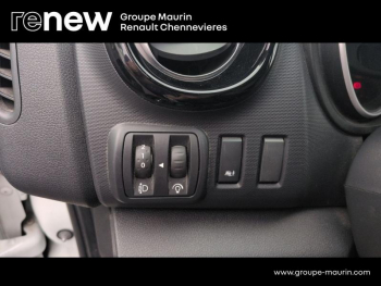 Photo 18 du bon plan RENAULT Trafic Fg VUL L1H1 1000 2.0 dCi 120ch Confort E6 occasion à 15990 €