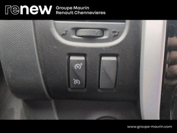 Photo 23 du bon plan RENAULT Trafic Fg VUL L1H1 1000 2.0 dCi 120ch Confort E6 occasion à 15990 €