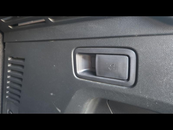 Photo 13 du bon plan PEUGEOT 3008 1.5 BlueHDi 130ch E6.c GT Line S&S EAT8 occasion à 19980 €