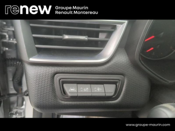 Photo 17 du bon plan RENAULT Clio Auto-Ecole Blue dCi 100 -21N occasion à 13990 €