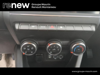 Photo 23 du bon plan RENAULT Clio Auto-Ecole Blue dCi 100 -21N occasion à 13990 €