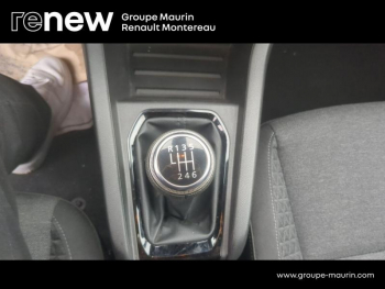 Photo 24 du bon plan RENAULT Clio Auto-Ecole Blue dCi 100 -21N occasion à 13990 €